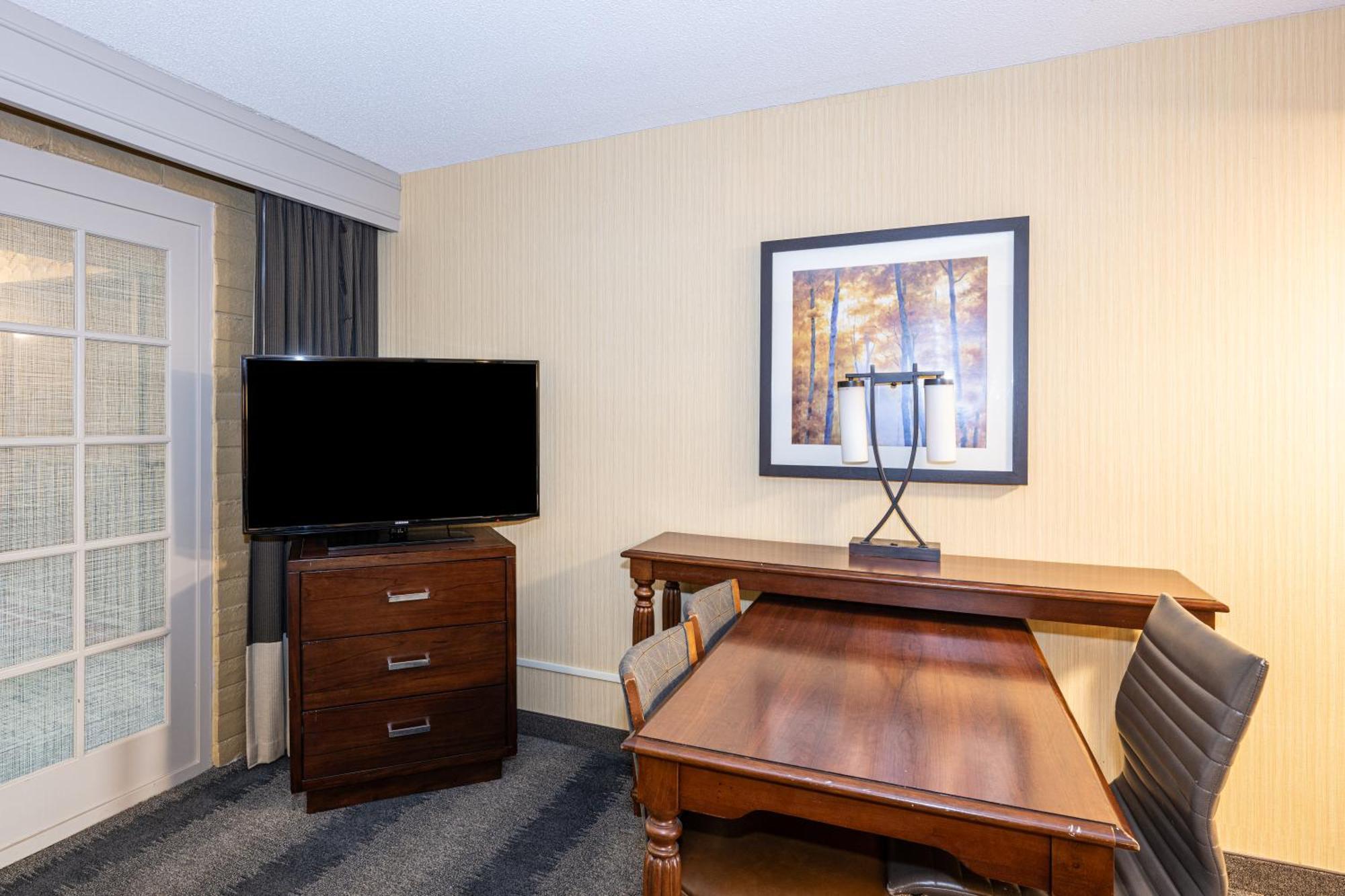 Embassy Suites By Hilton Bloomington/Minneapolis Eksteriør bilde