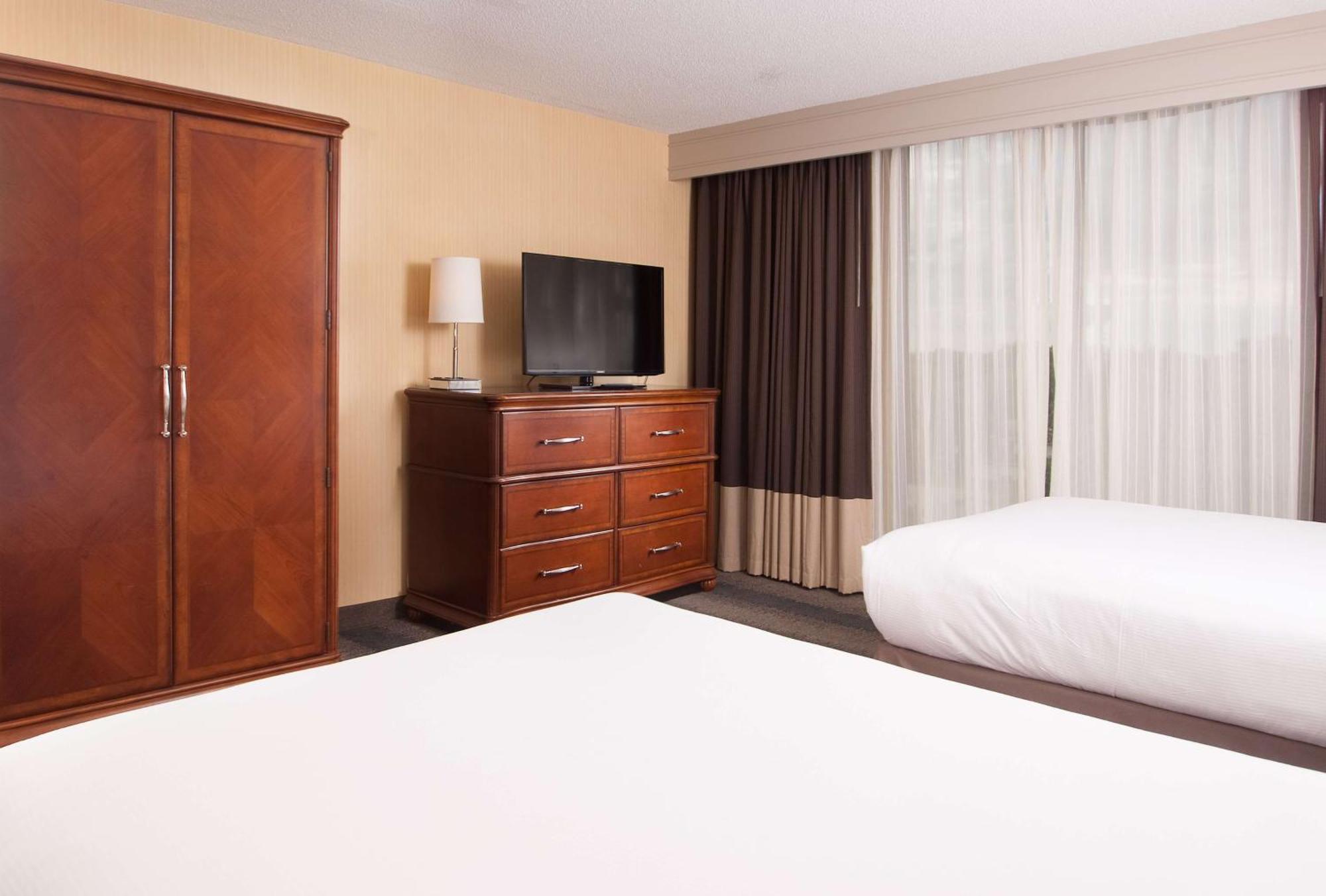 Embassy Suites By Hilton Bloomington/Minneapolis Eksteriør bilde