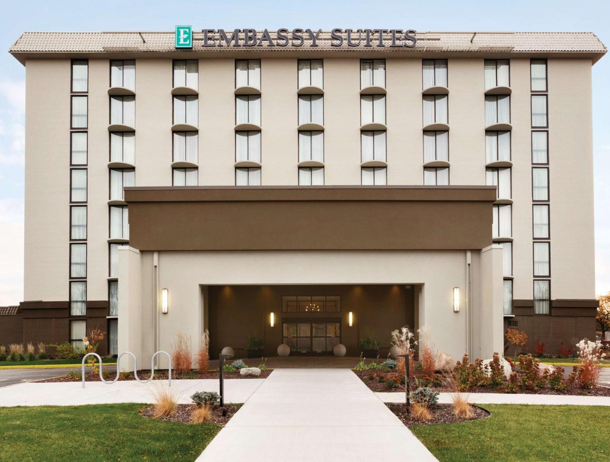 Embassy Suites By Hilton Bloomington/Minneapolis Eksteriør bilde